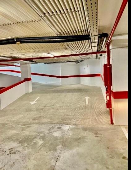 Estudio Con Parking Centro De Malaga By Grupo Bmorales Екстериор снимка